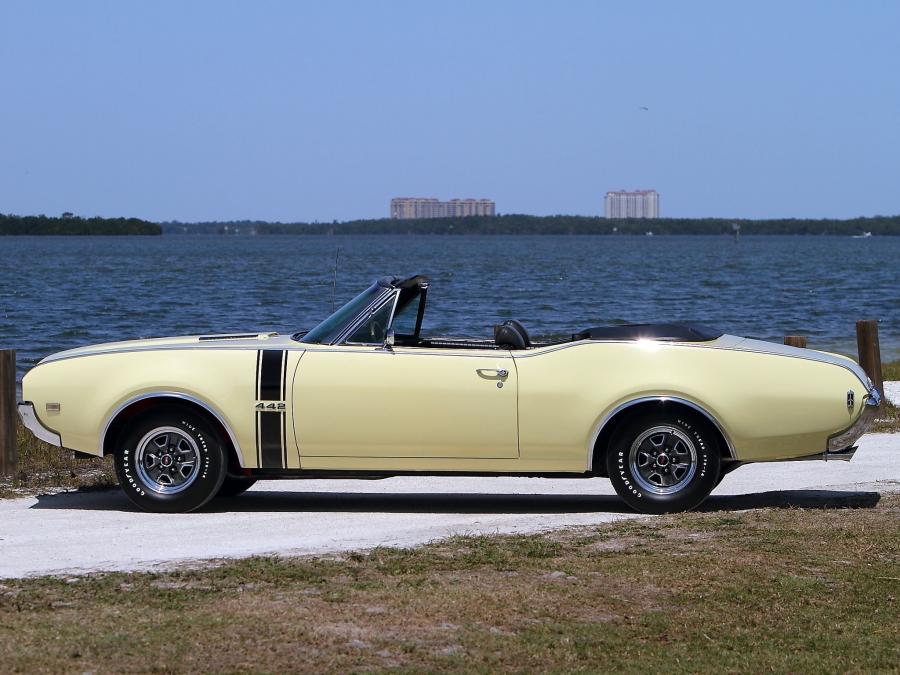  Oldsmobile 442 Convertible (4467) 1968 года  (фото 23 из 34)